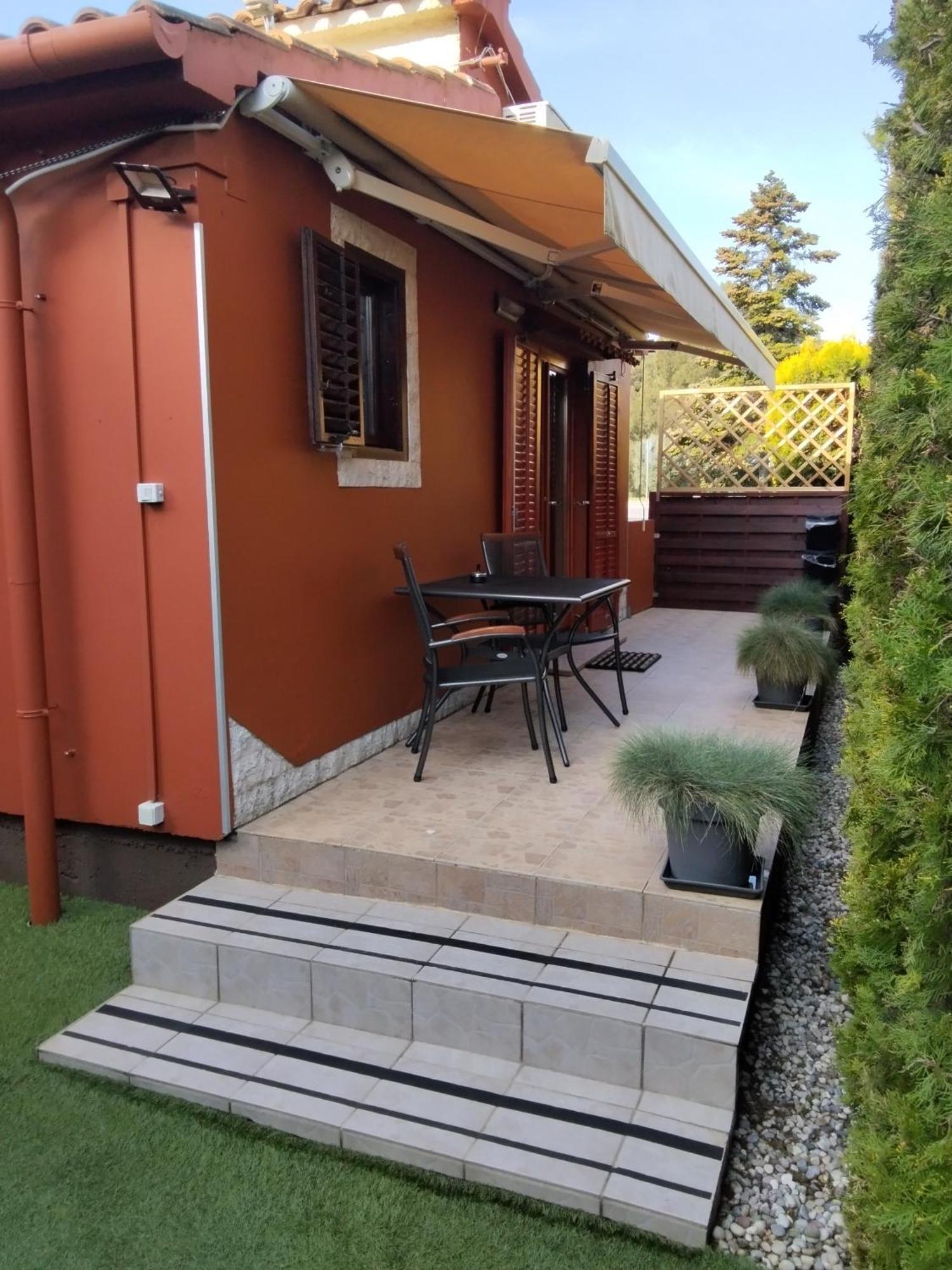 Apartman Studio Erin Ровинь Экстерьер фото